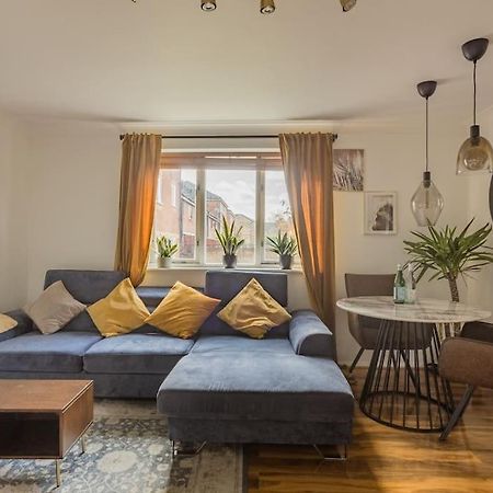 Bright &Spacious One Bedroom Flat Off Canary Wharf Londres Extérieur photo